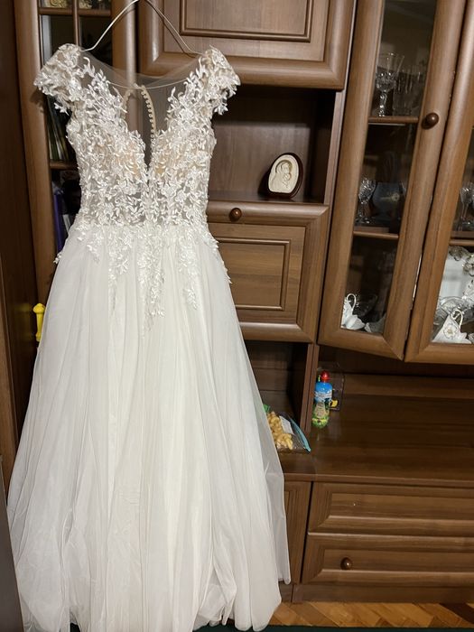Весільна сукня на зріст 160 см +каблук 5 см.  Xs- S