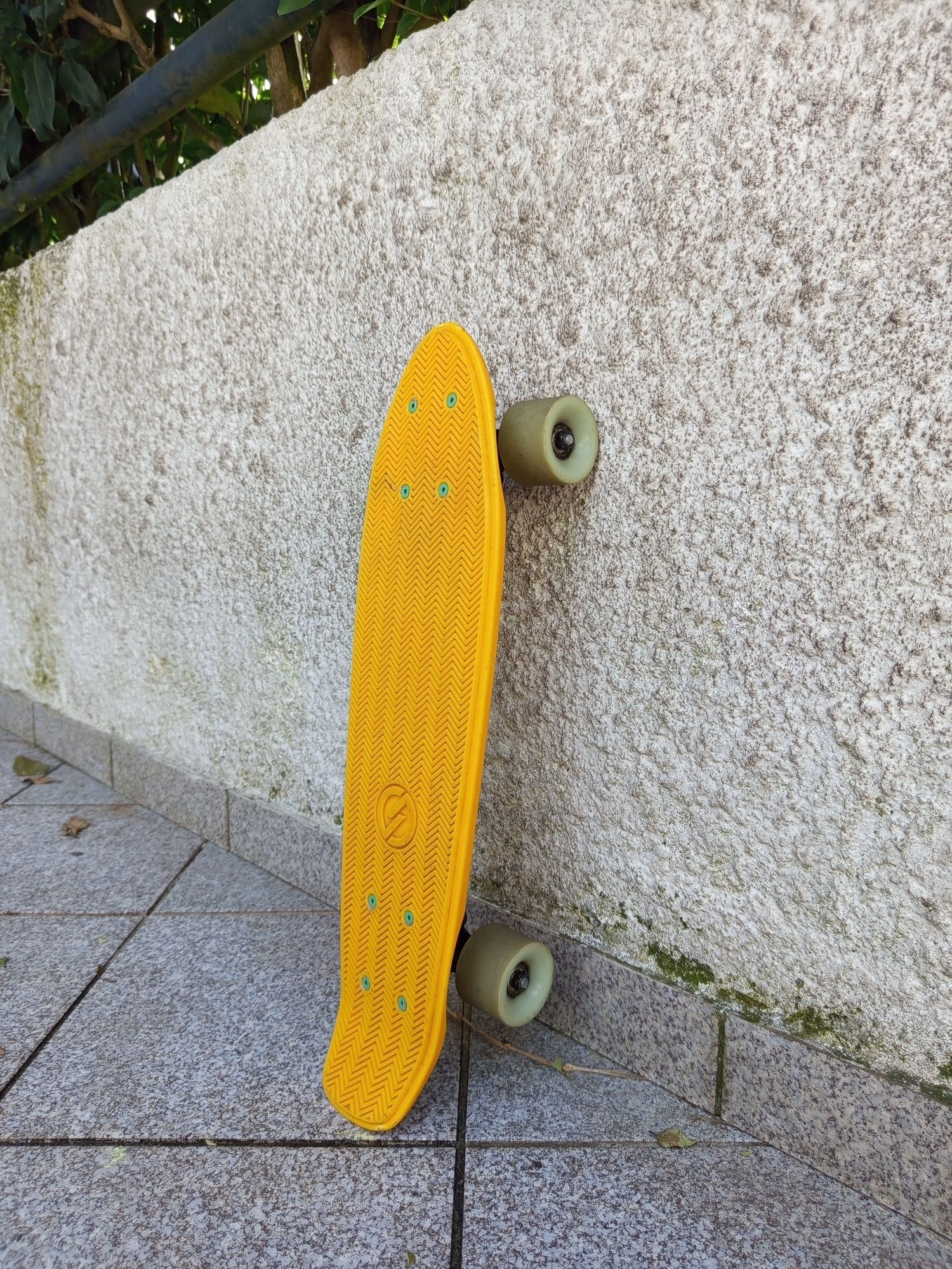CRUISER SKATEBOARD YAMBA 100 CORAIL
Prix régulier:

Prix réduit:€