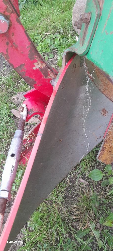 Sprzedam Pług 4 skibowy 3+1  40 b unia grudziądz