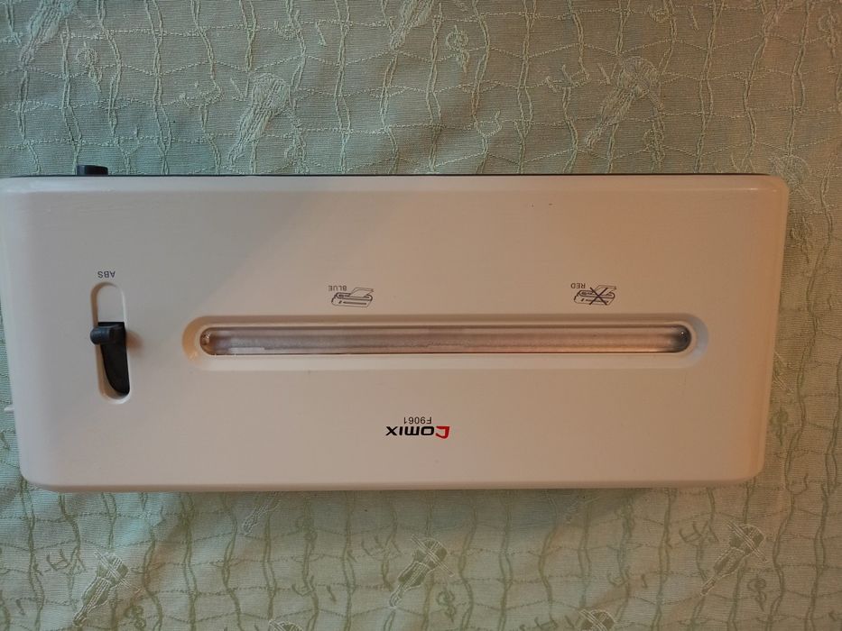 Ламінатор Comix F9061