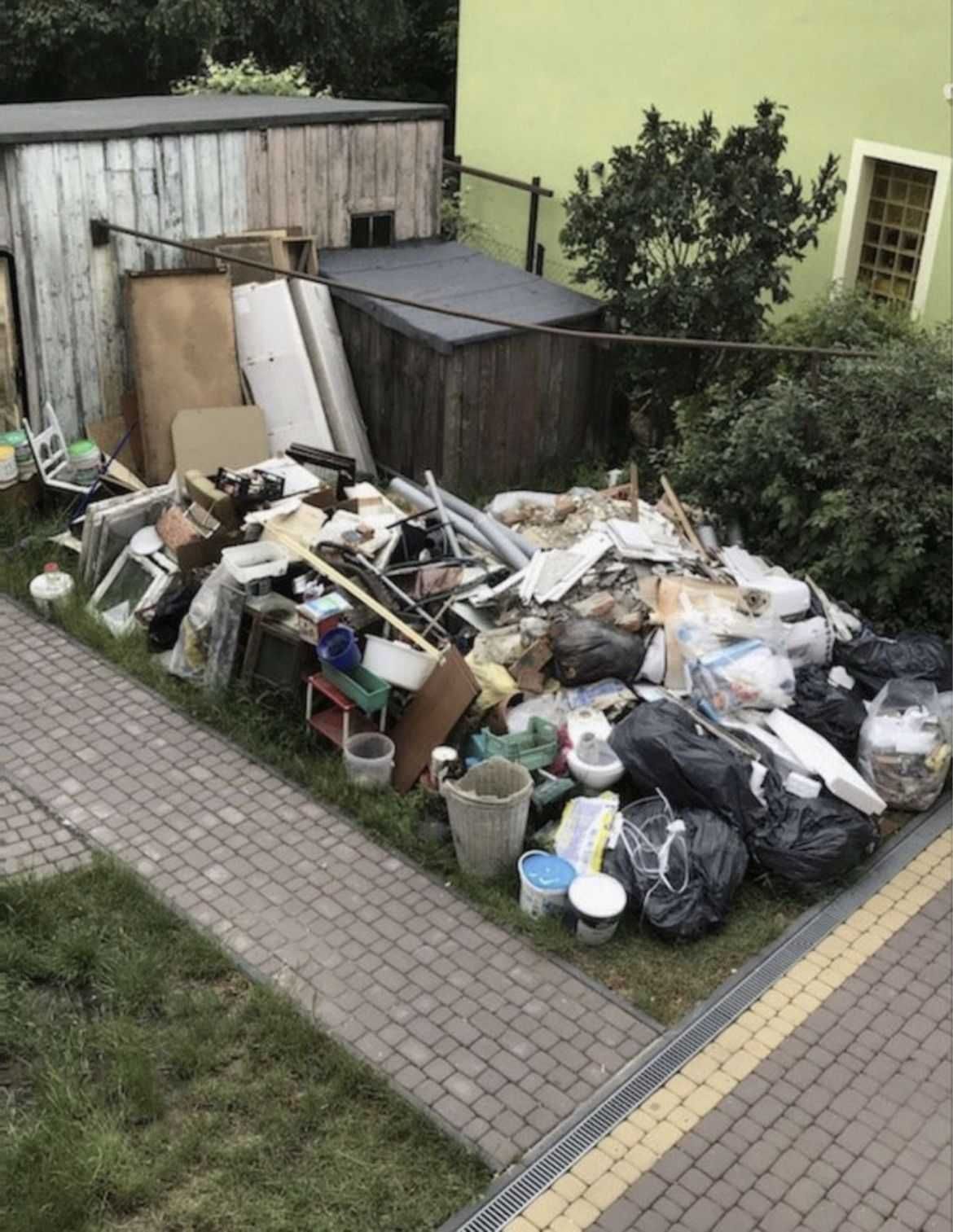WYWOZ mebli.Tani Każdych Śmieci,Gruzu,Kontenery,
Opróżnianie mieszkań.
