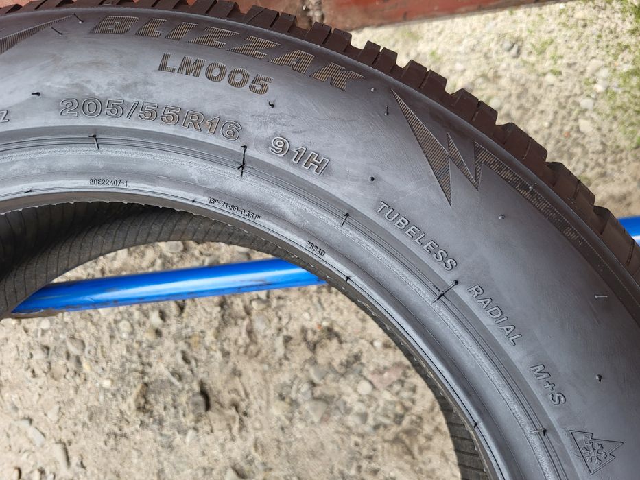 205/55/16 R16 Bridgestone Blizzak LM005 4шт ціна за 1шт зима шини