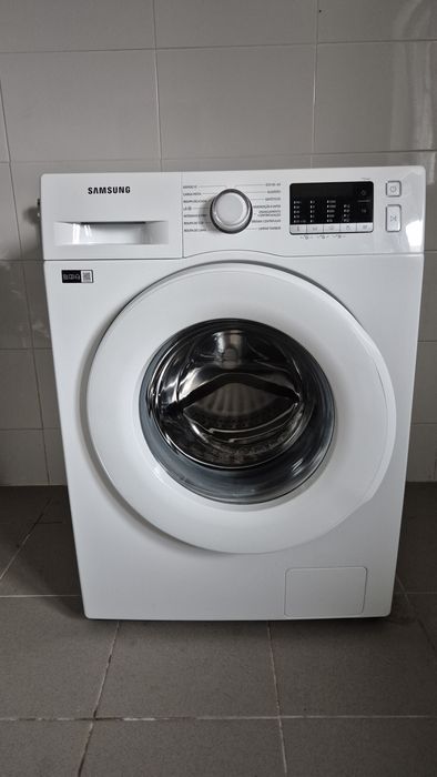 Máquina de lavar roupa