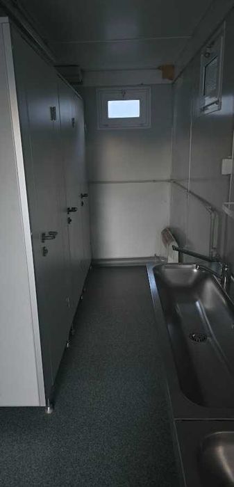 Kontener Sanitarny WC Toaleta umywalnia pisuary Sanitariat