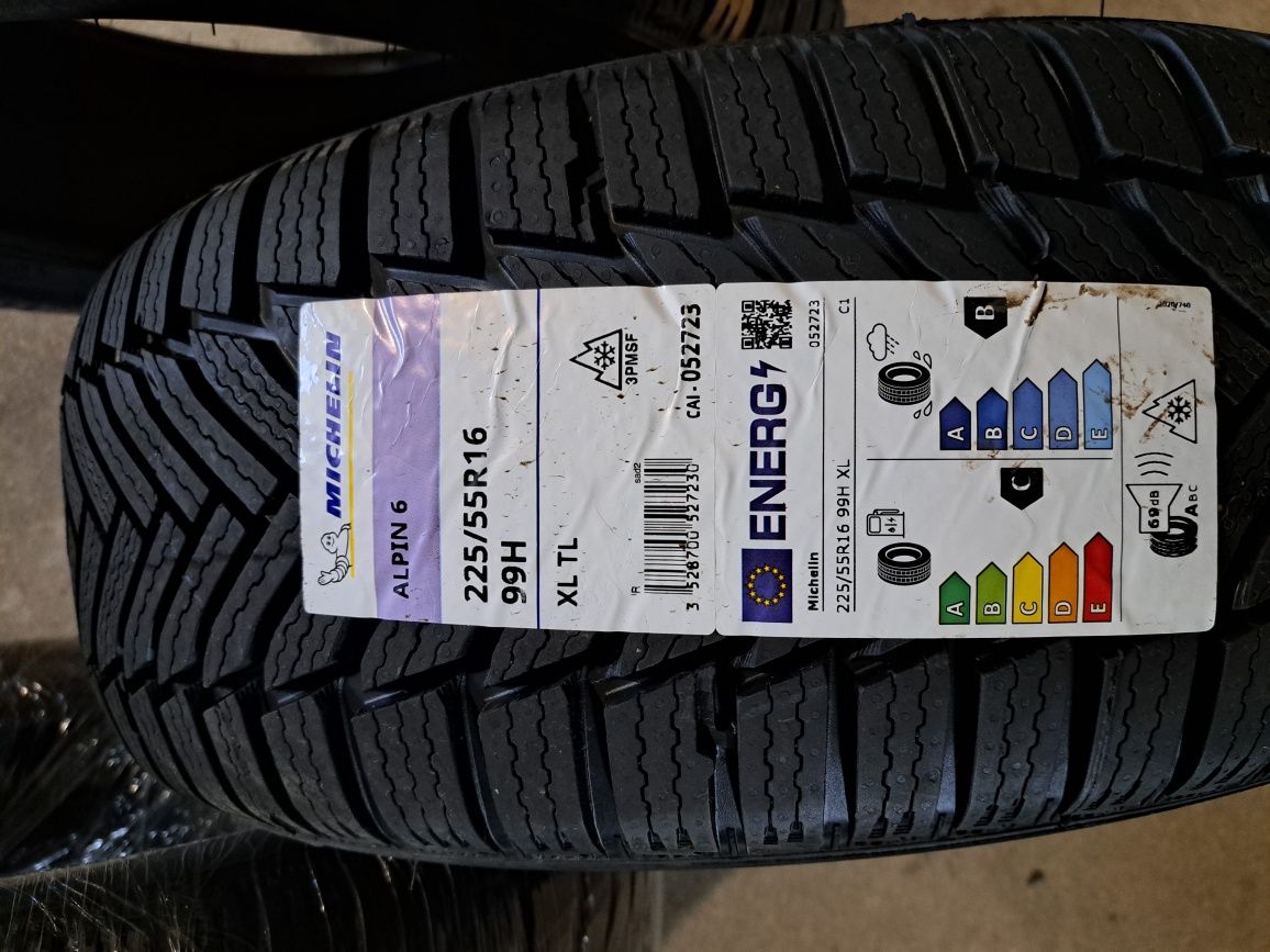 Opony Zimowe 225/55R16 NOWE