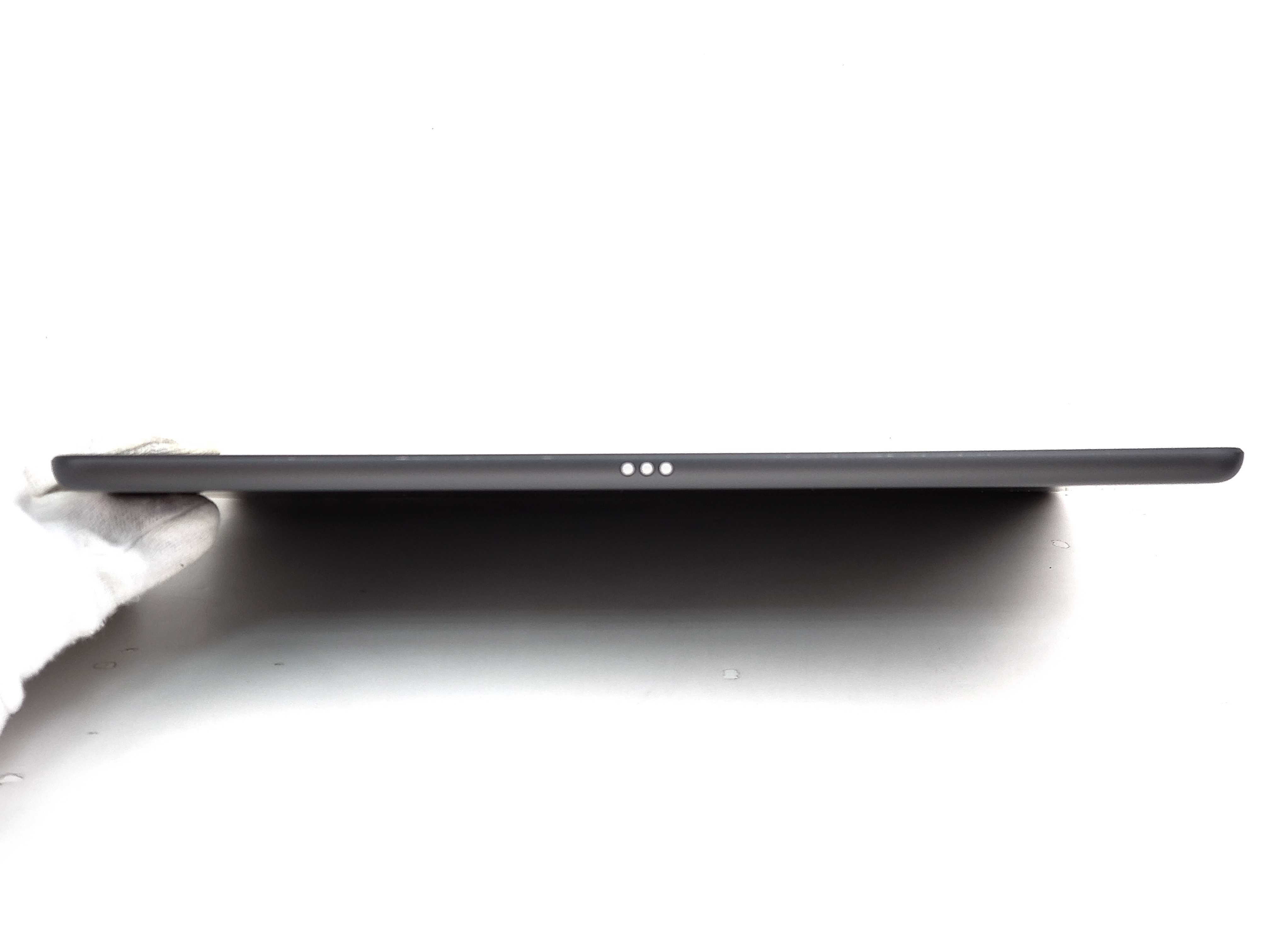 Apple iPad 9 2021 Space Gray 64GB 6 ЦИКЛІВ WiFi Dream Store