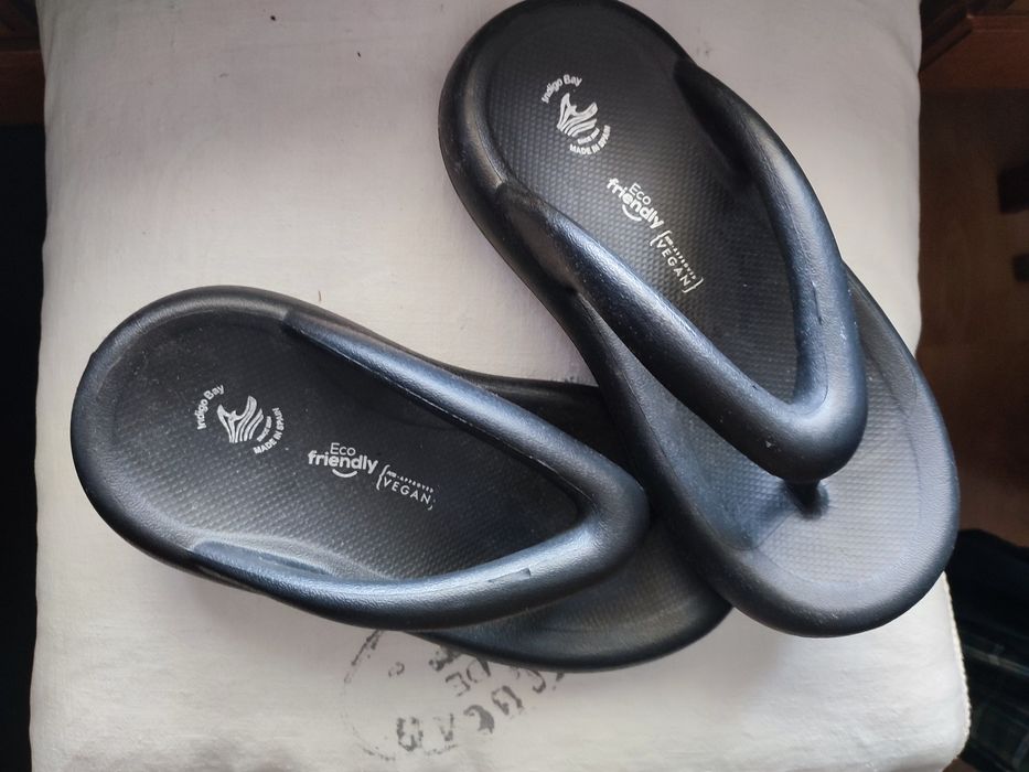 Chinelos unisex 38-39 eco friendly/vegan novos