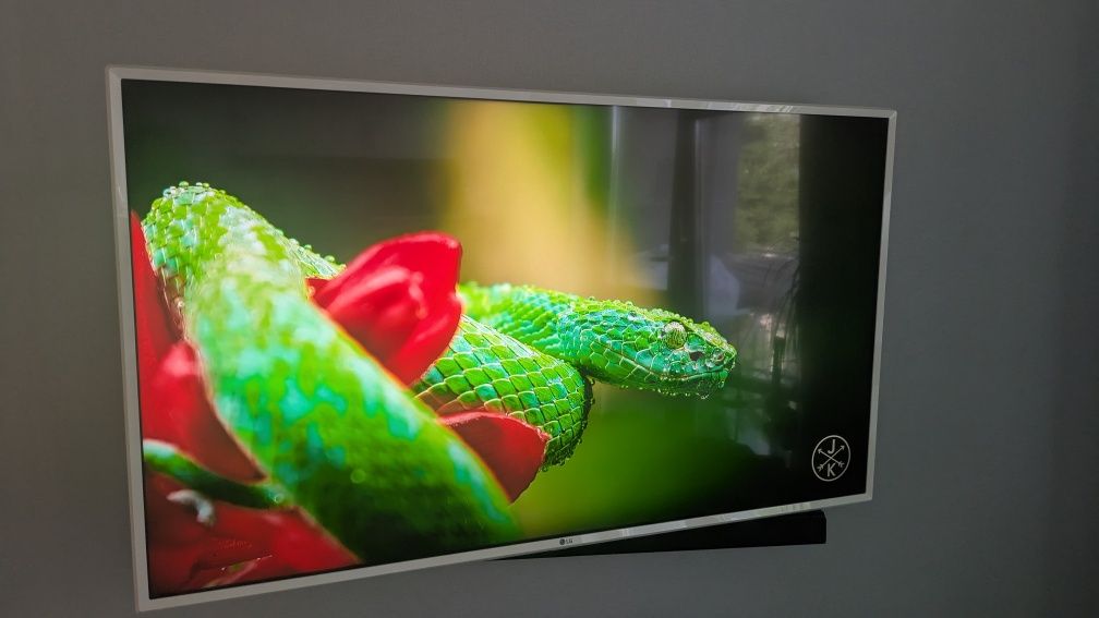 Телевізор LG 49 UM 7390 PLC UHD, WiFI, Bluetooth, SmartTV