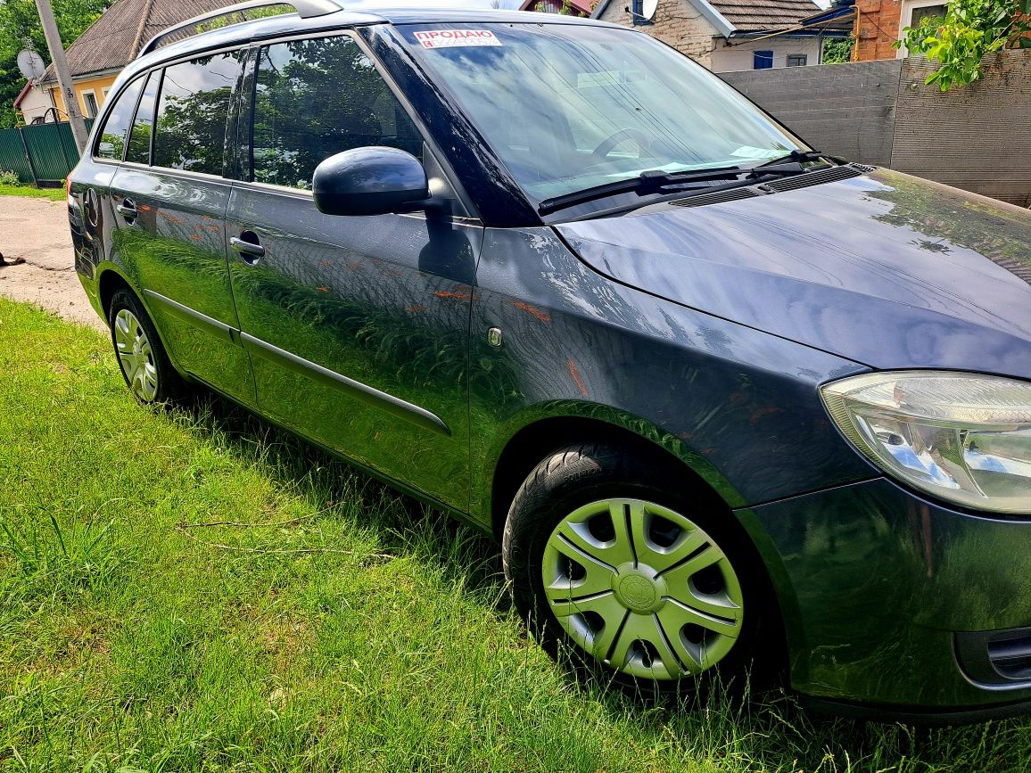 Skoda Fabia 2 1.4 г/б