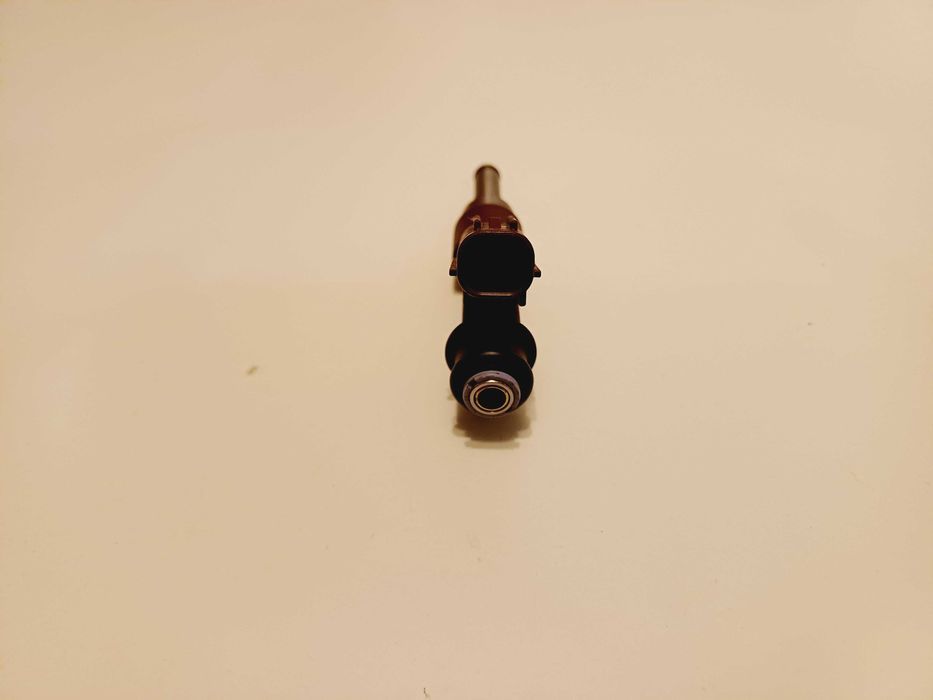 Wtryskiwacz  TOYOTA  23250-0Q040   Nowy  Oryginalny