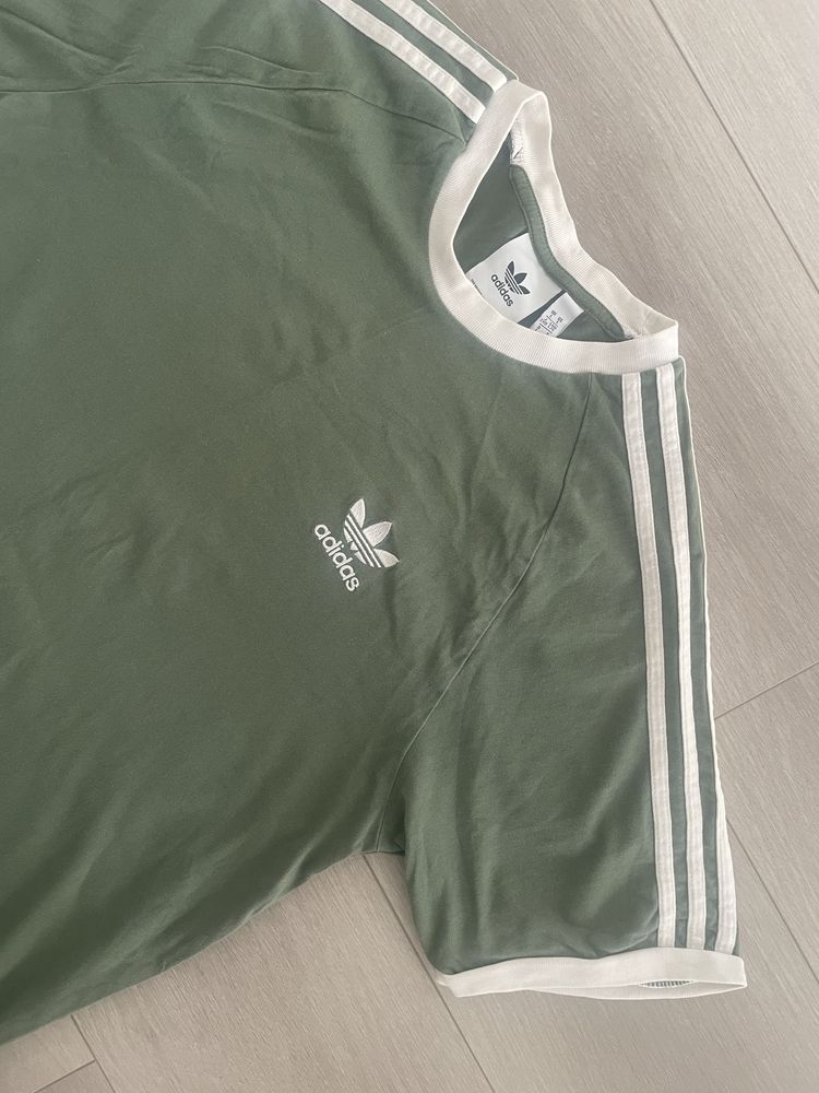 Футболка Adidas оригінал "L"