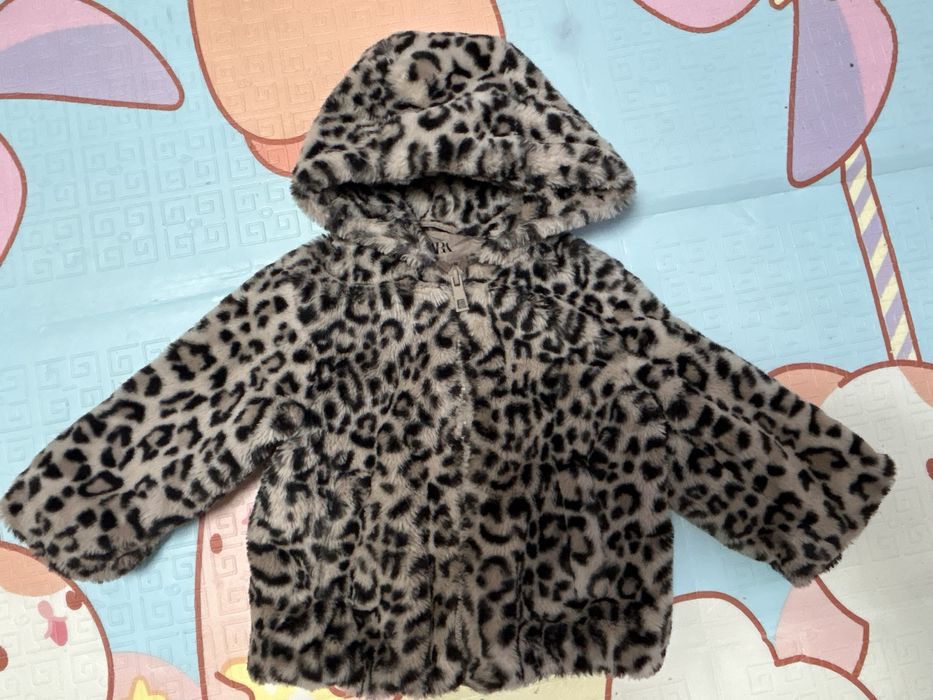 Шубка лео на дівчинку