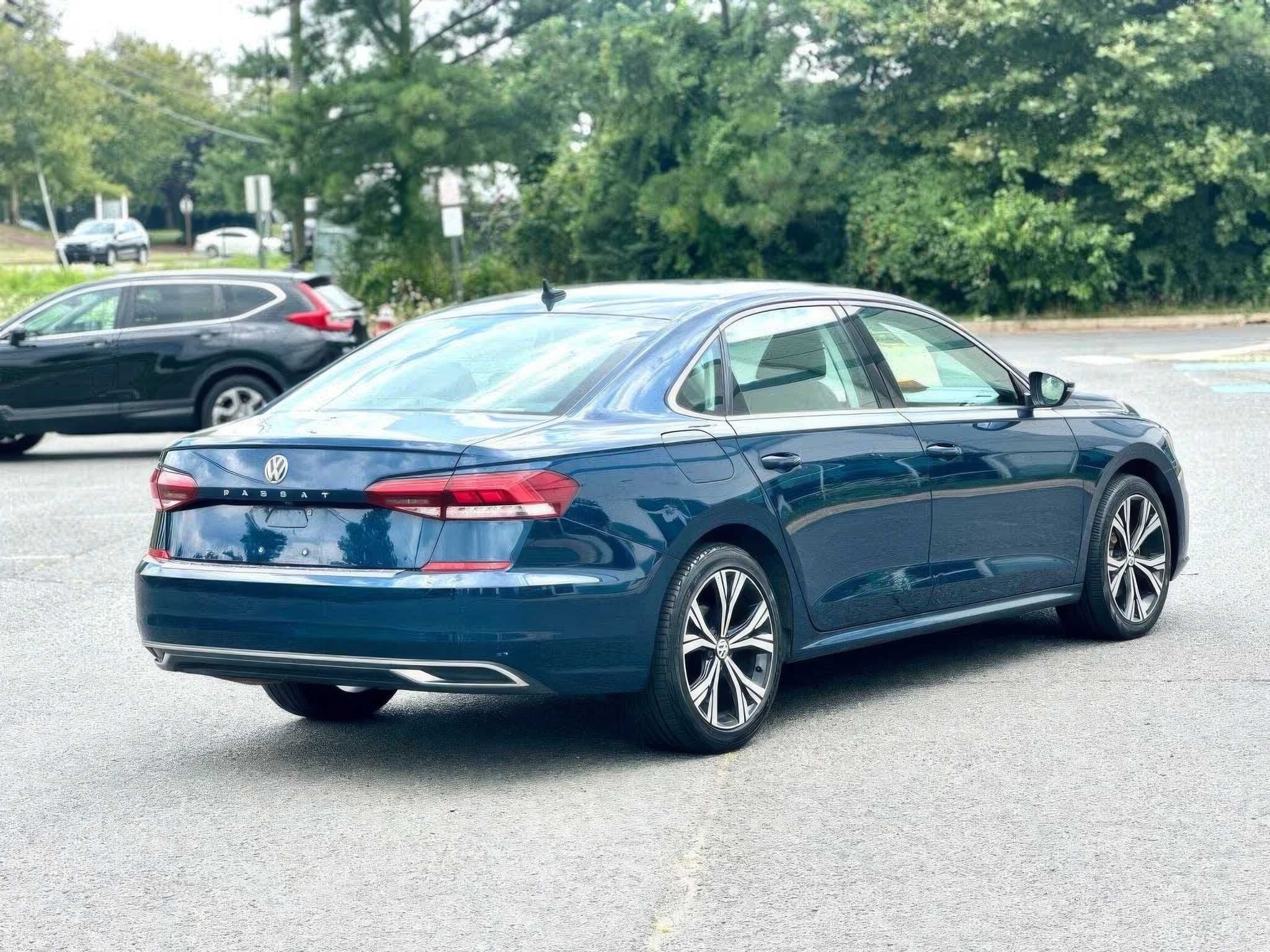 2021 Volkswagen Passat 2.0T