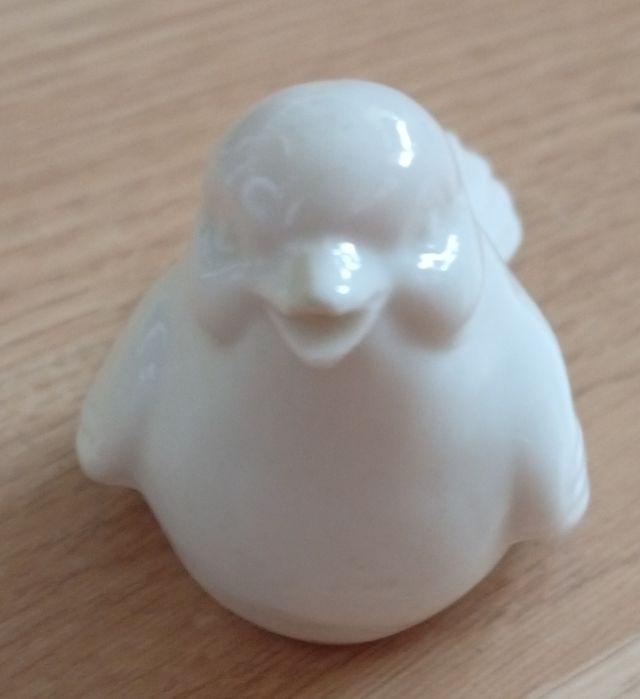 Ptaszek biały ceramiczny