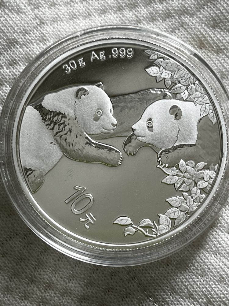 Монета Китайская панда