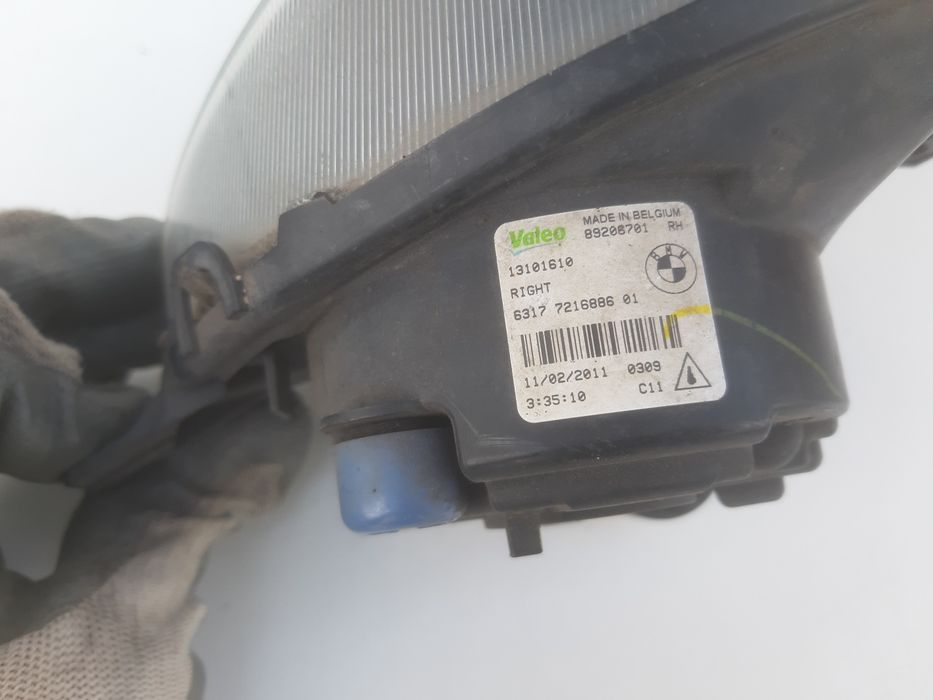 BMW F10 F11 halogen prawy prawa przeciwmgielna lampa zderzaka przód