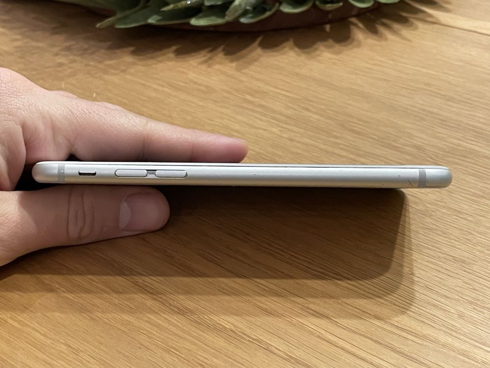 iPhone 6s 64gb srebrny używany nowa bateria