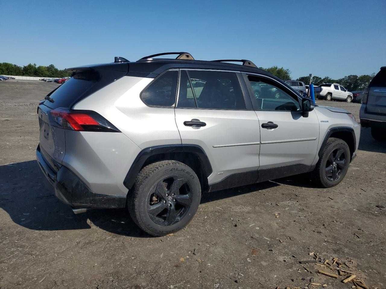 2020 Toyota RAV4 XSE