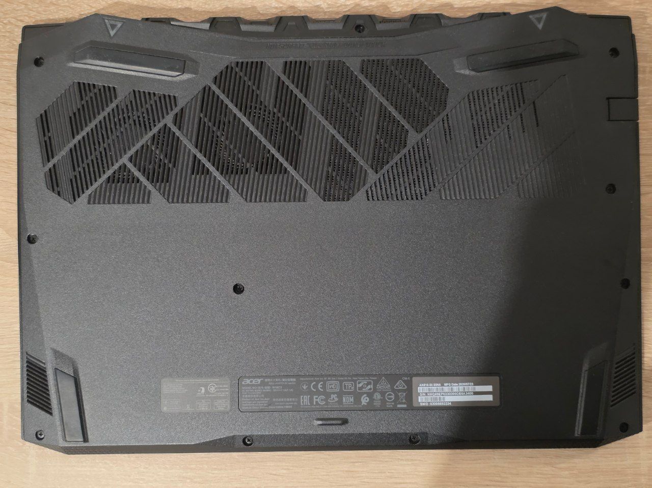 Acer Nitro 5 GTX1650 | i5-9300H | 16GB DDR4 | 512GB SSD | Win 11 Pro