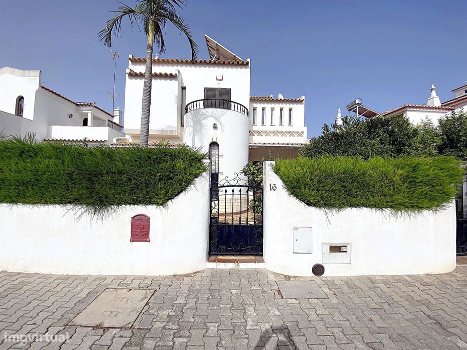 Excelente moradia de tipologia T3 para venda