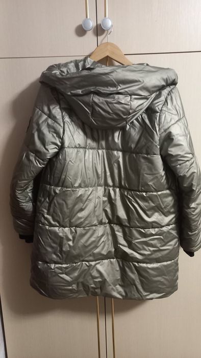 Продам зимову куртку