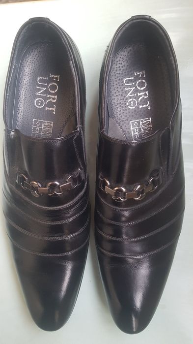 Классические мужские туфли