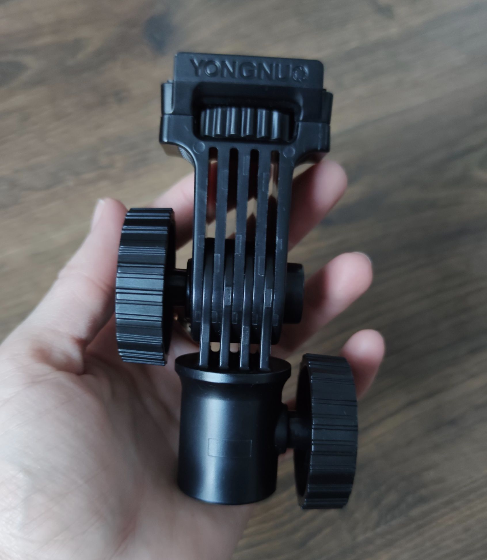 Светодиодная панель Yongnuo YN-600L II (3200-5600)