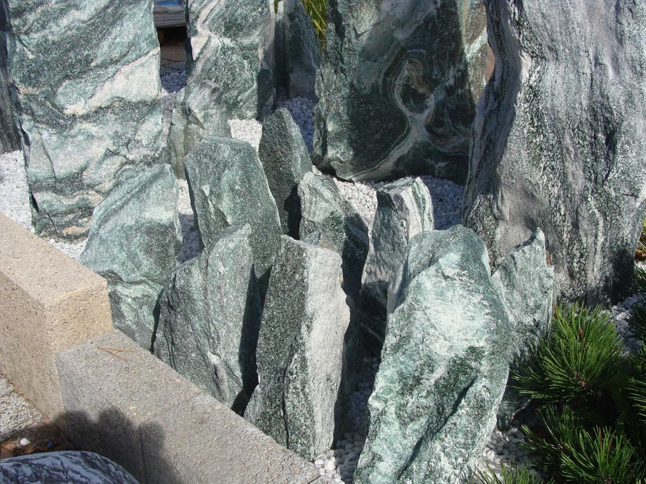 Monolit Arctic Green, bryły, głazy, Premium