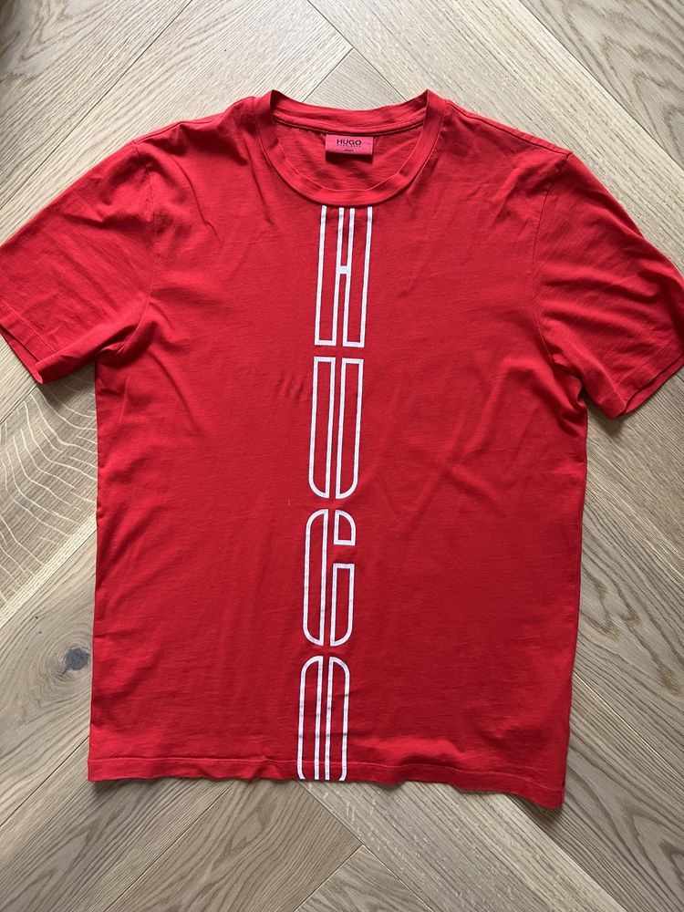Czerwona męska koszulka Hugo Boss