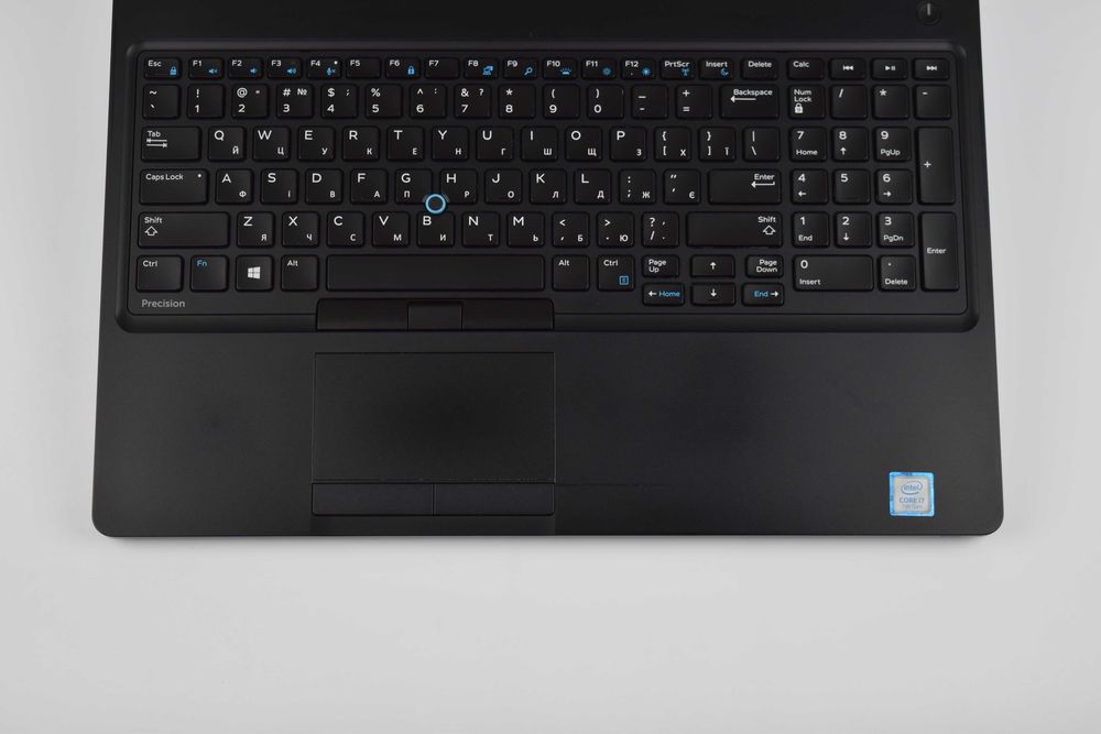 Dell Precision 3520 i7-7700HQ Quadro M620 16/32гб 512/1тб 15.6"Ноутбук