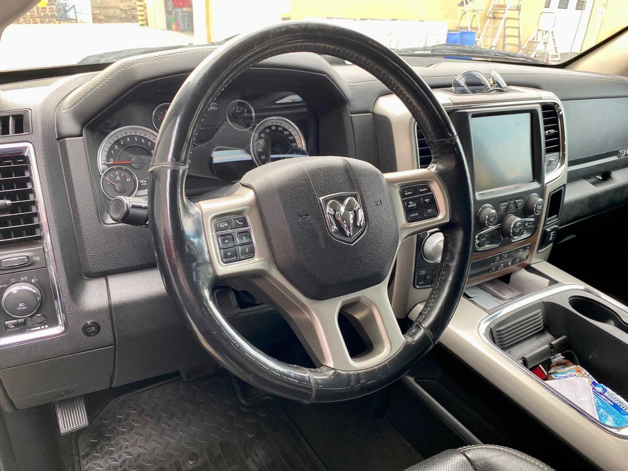 Dodge Ram Laramie 4x4, 5,7 HEMI, benzyna, cena 119 tys