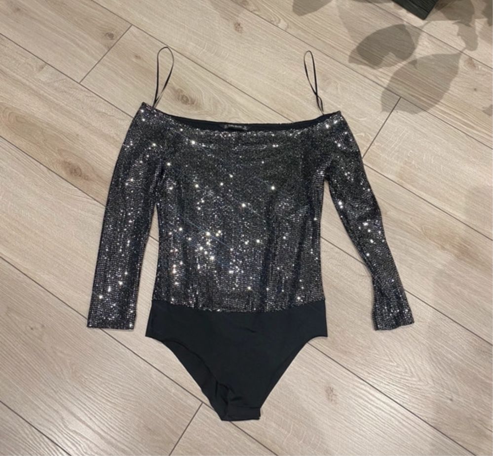Body Zara srebrne bluzka hiszpanka blyszczace swiecace M nowa