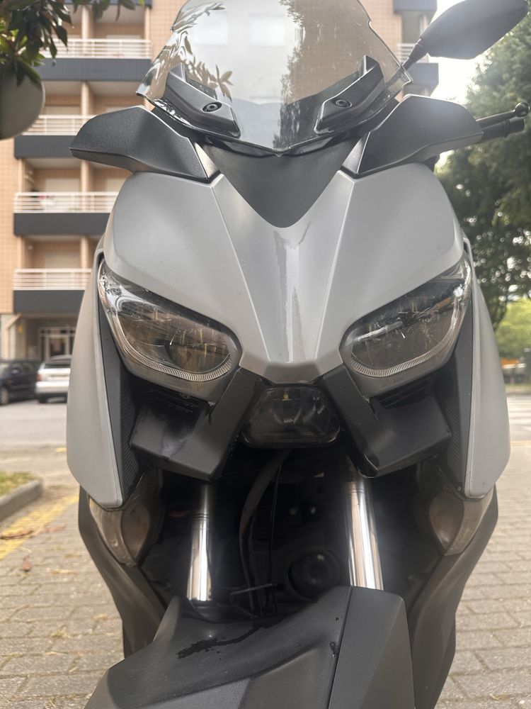 Yamaha X-Max 300 ABS