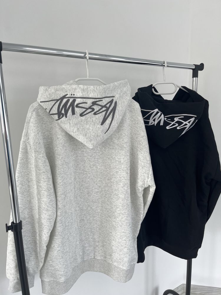 худі stussy з нових колекцій