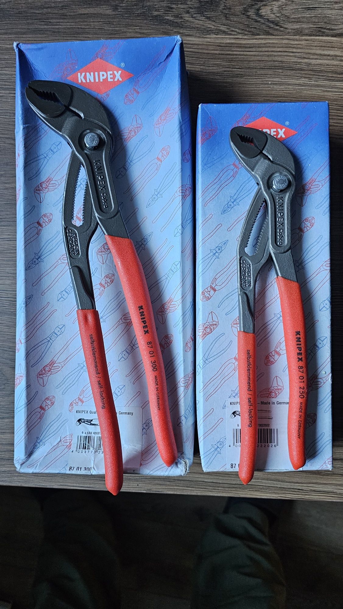 Zestaw szczypiec Cobra Knipex 300 i 250