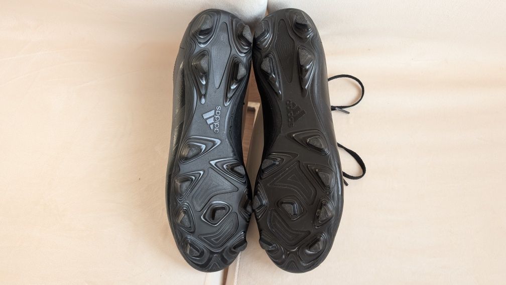 Buty korki Adidas Predator Accuracy.4 FxG r. 41 1/3, stan bardzo dobry