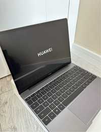 Laptop Huawei Matebook 13 zestaw