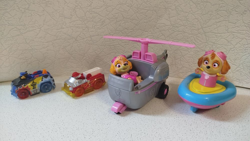 Скай на вертолёте и заводной лодке,маршал гонщик Щенячий патруль Ориги