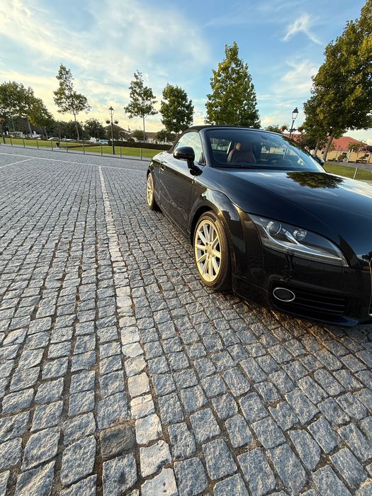 Audi TT Roadster Quattro 2.0 TFSI S-Tronic