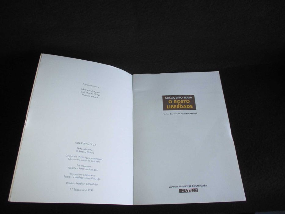 Livro BD Salgueiro Maia O Rosto da Liberdade António Martins Raro