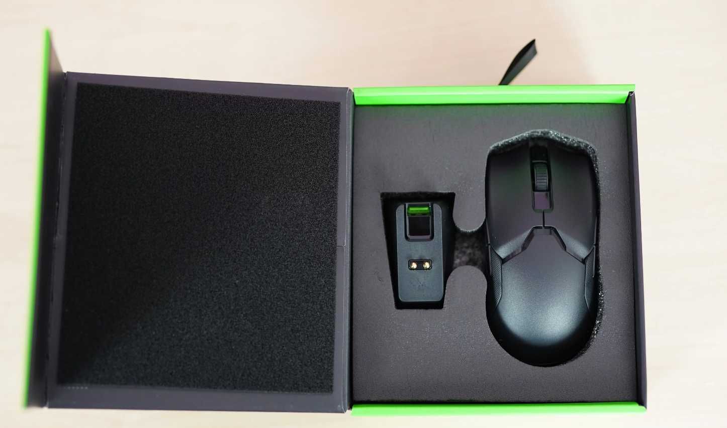Razer Viper Ultimate v2 + mouse dock