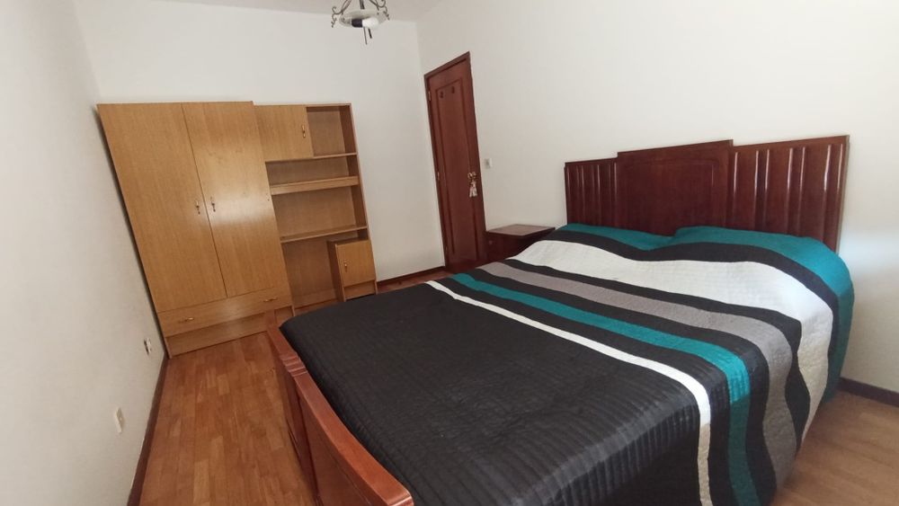 Arrenda- sse Quarto de casal