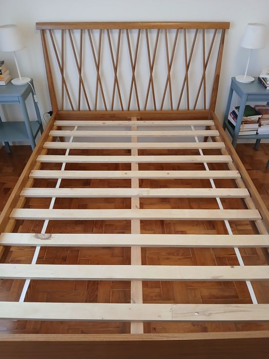 Cama de casal de madeira (La Redoute) + colchão
