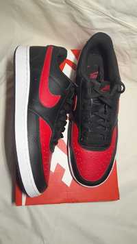 ОРИГІНАЛ Кросівки Nike court vision low red/black 42 р.