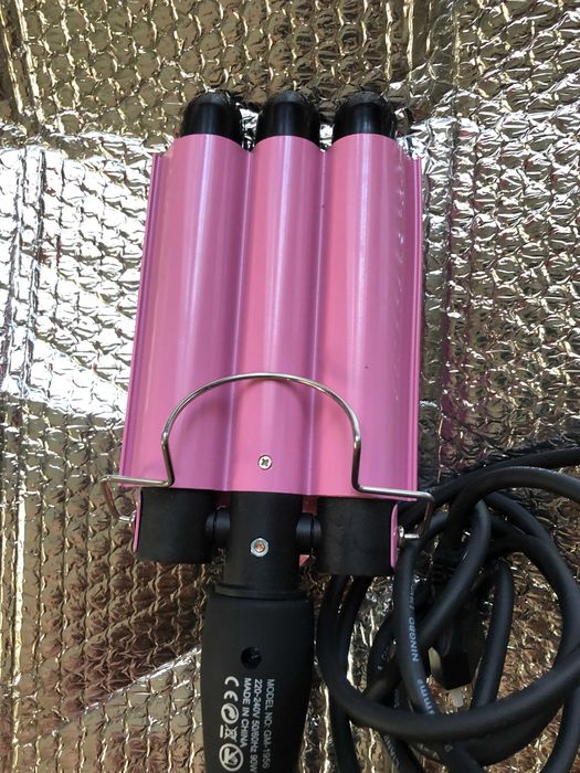 Плойка для волос тройная Geemy 1956 90w