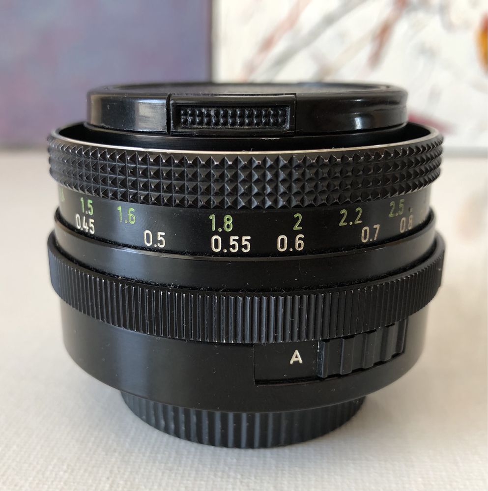 Обʼєктив Carl Zeiss aus Jena DDR T 50mm f/2.8