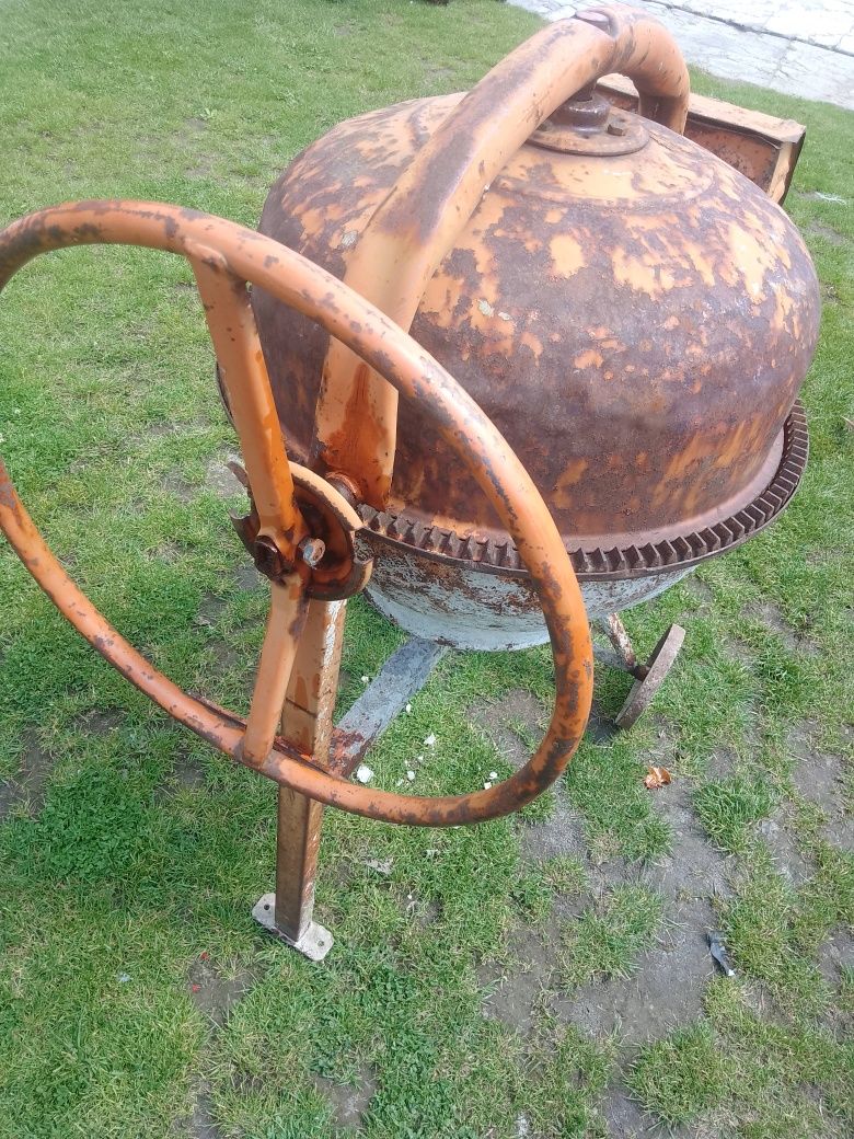Betoniarka Lescha 145L. 230 v.
