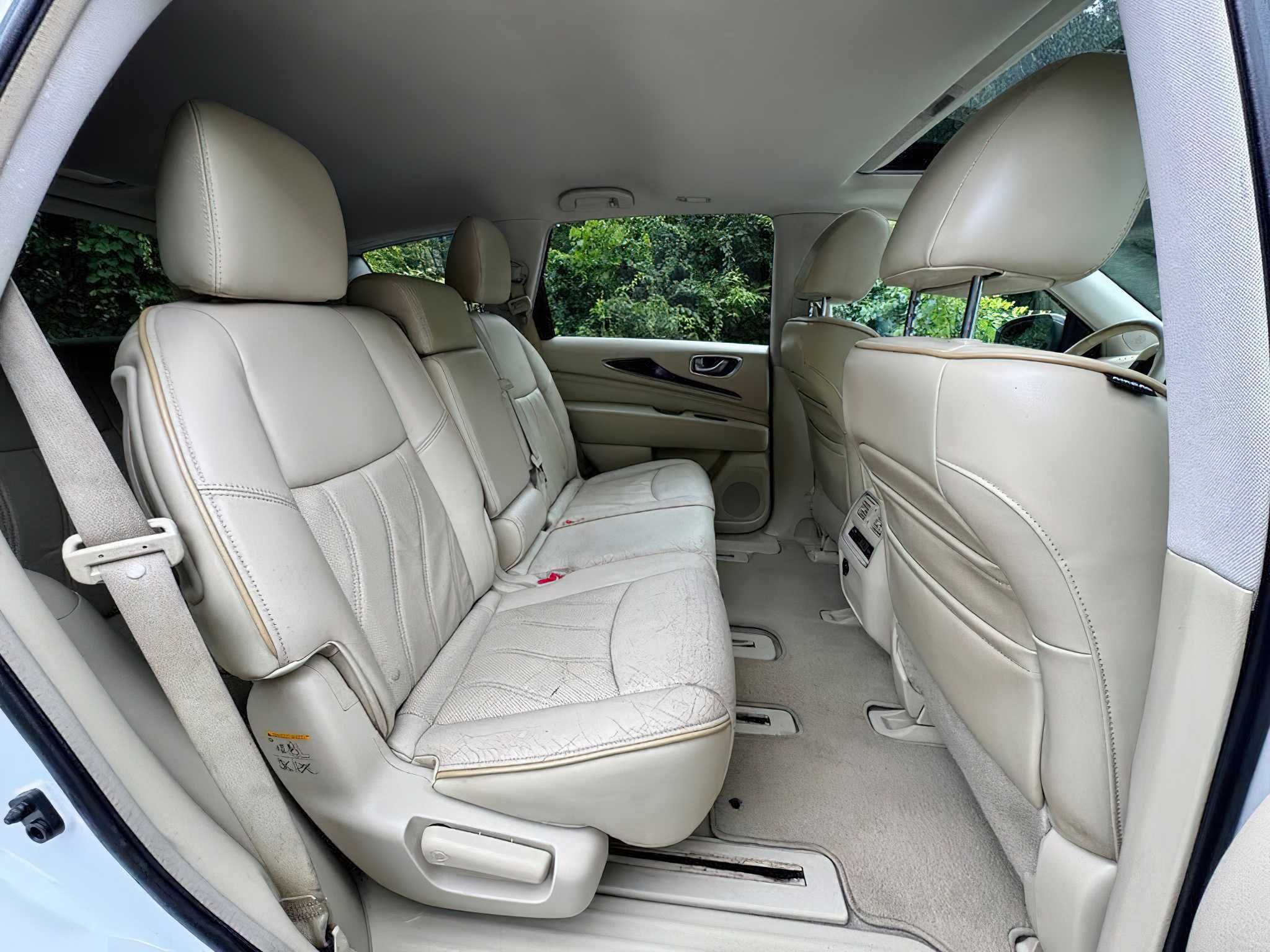 Infiniti Jx35      2013