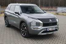 Mitsubishi Outlander Bogate wyposażenie SEL model 2022 Fakuta Vat 23%