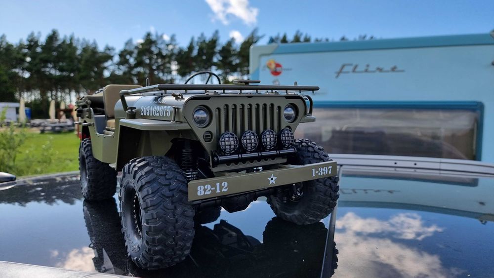 Jeep Willys 1:6 RC Rochobby